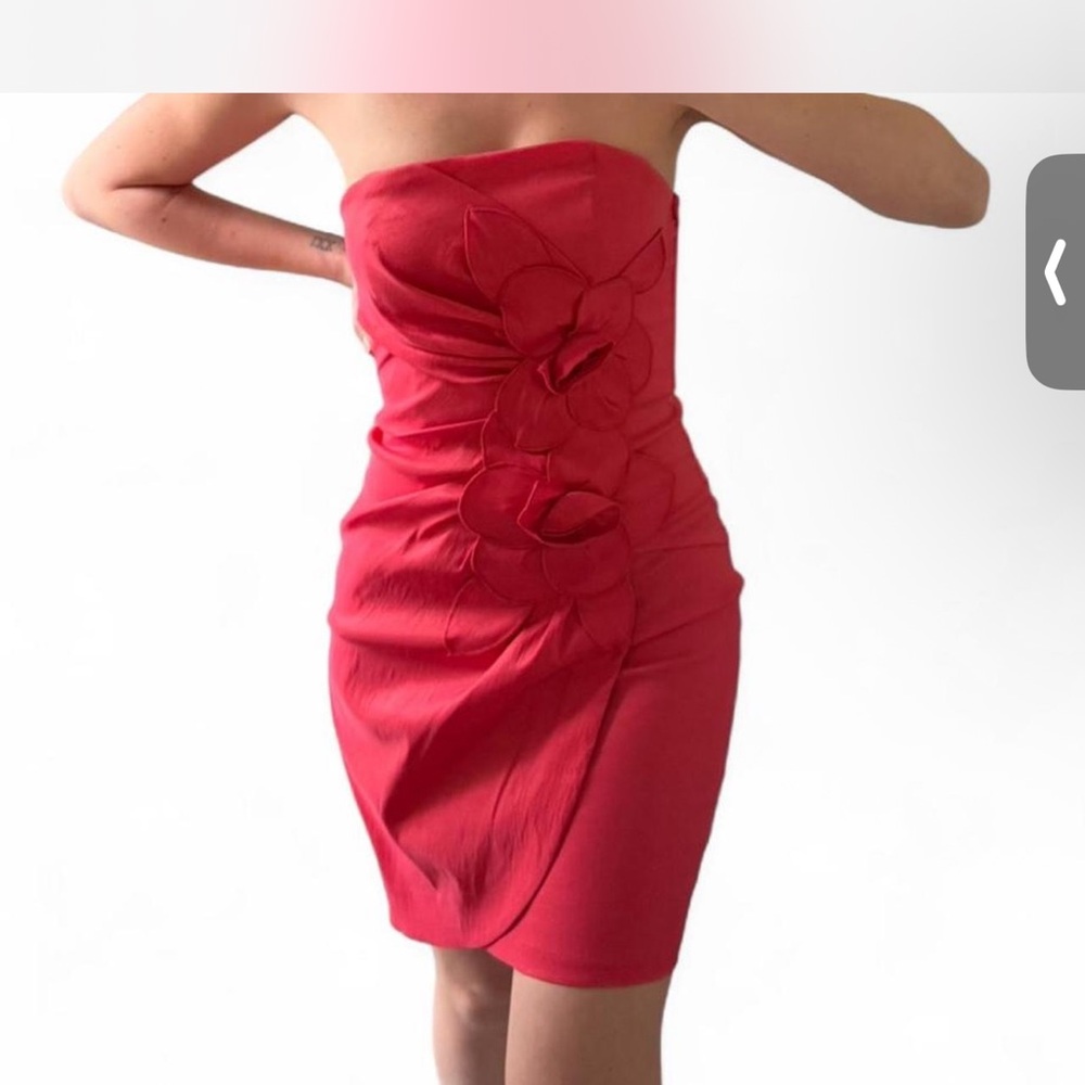 Sequin Hearts Strapless Red Floral Appliqué Mini Dress